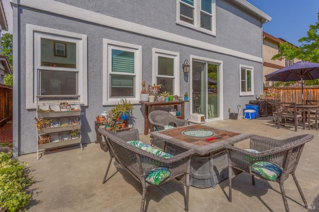 578 Tawny Lake Pl, Fairfield, CA 94534