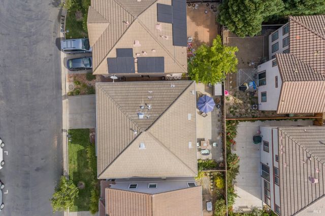 578 Tawny Lake Pl, Fairfield, CA 94534