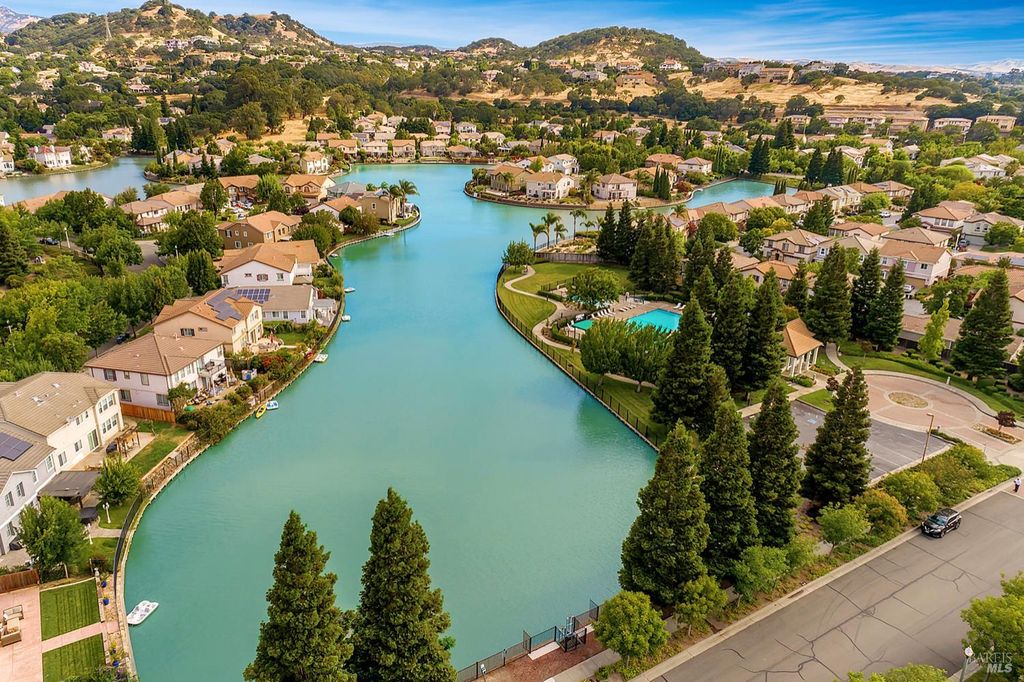 578 Tawny Lake Pl, Fairfield, CA 94534
