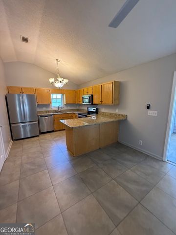 115 Lake Wisteria Court, Kingsland, GA 31548