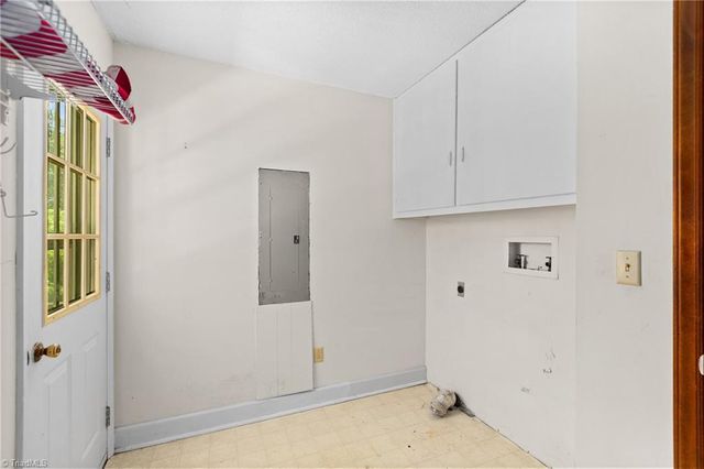 4425 Old Winston Road, Kernersville, NC 27284