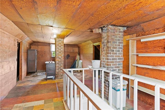 4425 Old Winston Road, Kernersville, NC 27284