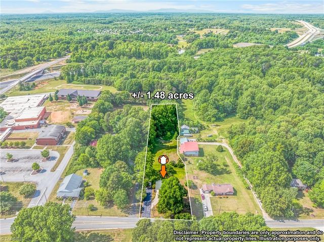 4425 Old Winston Road, Kernersville, NC 27284