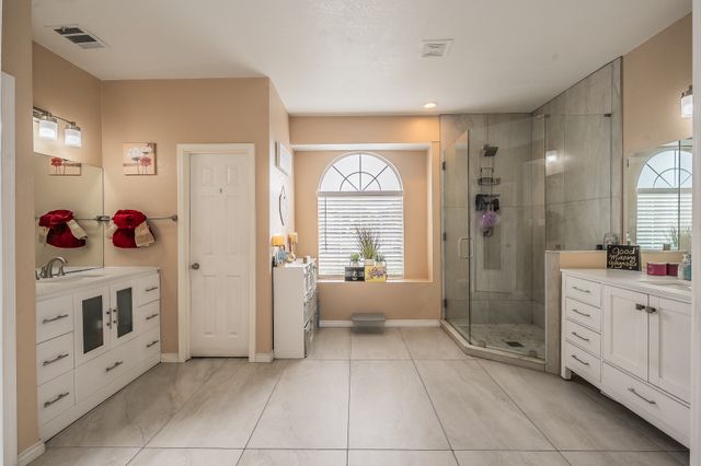 1528 Mill Creek Drive, Desoto, TX 75115