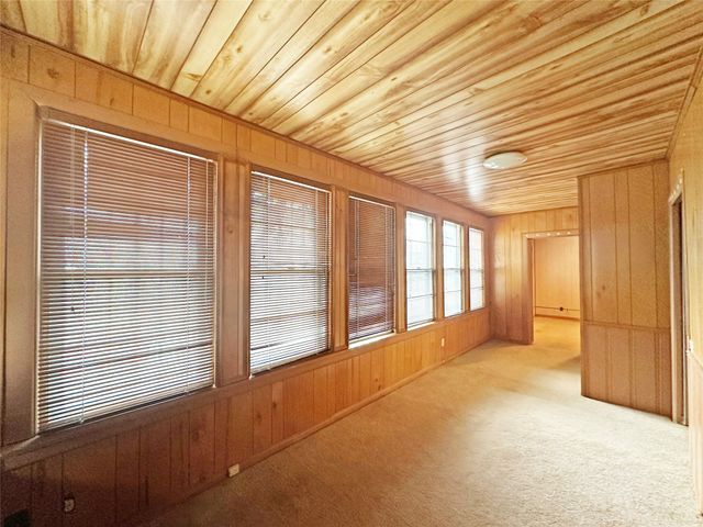 1001 Grandview Avenue, Dallas, TX 75223