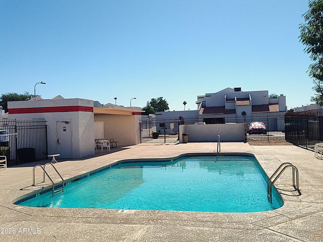9223 N 47TH Court, Glendale, AZ 85302