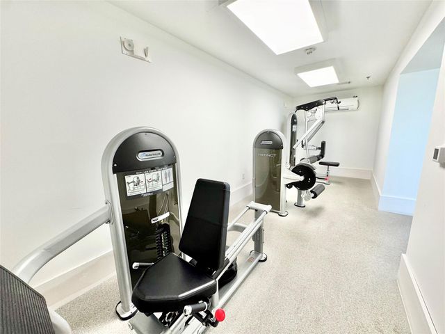 2102 Mechanic Street 301, Galveston, TX 77550