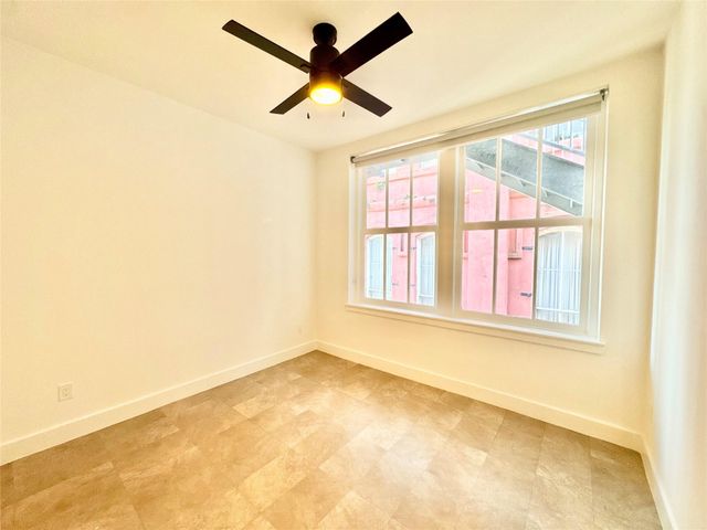 2102 Mechanic Street 301, Galveston, TX 77550