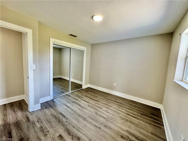 531 99th AVE N, Naples, FL 34108