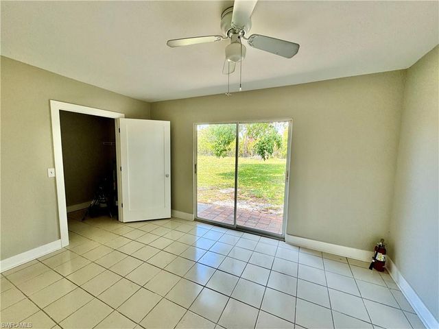 531 99th AVE N, Naples, FL 34108