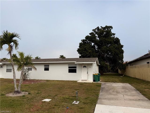 531 99th AVE N, Naples, FL 34108