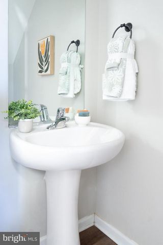 17073 BROOKWOOD DR, Bowling Green, VA 22427