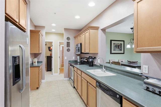 4044 OVERTURE CIRCLE 480, Bradenton, FL 34209