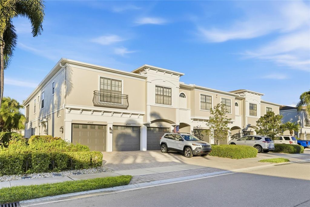 4044 OVERTURE CIRCLE 480, Bradenton, FL 34209