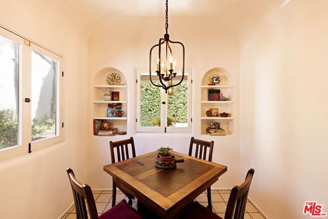 429 Ross Street, Glendale, CA 91207