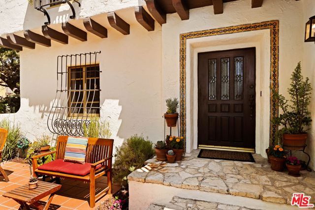 429 Ross Street, Glendale, CA 91207