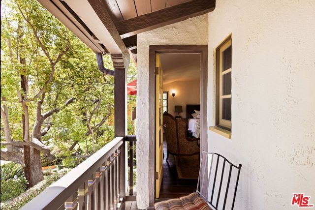 429 Ross Street, Glendale, CA 91207