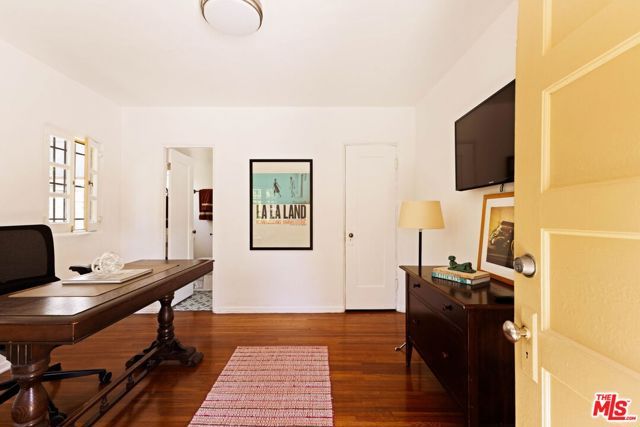 429 Ross Street, Glendale, CA 91207