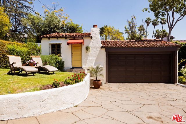 429 Ross Street, Glendale, CA 91207