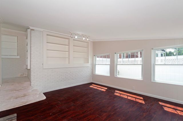 891 Washington Road, Grosse Pointe, MI 48230
