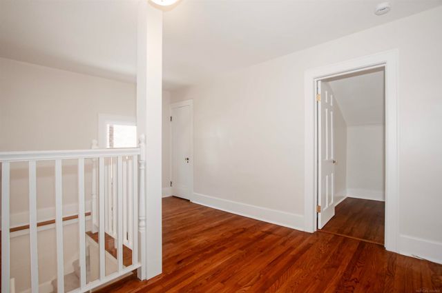 891 Washington Road, Grosse Pointe, MI 48230