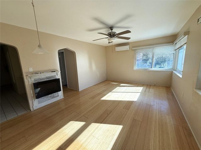 8301 W GULF BOULEVARD, Treasure Island, FL 33706