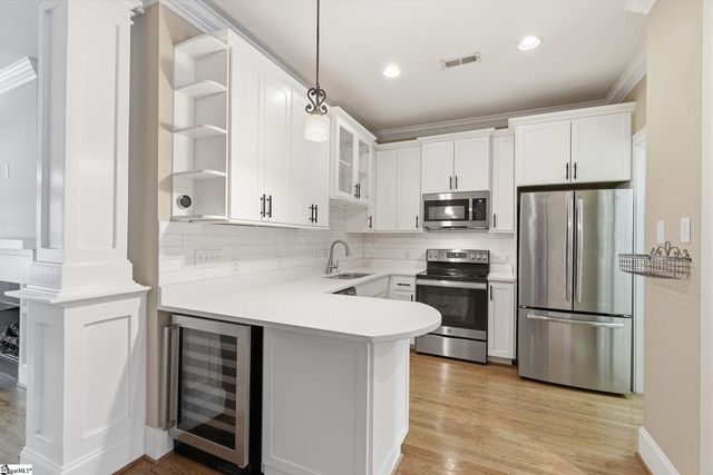 204 Butler Avenue, Greenville, SC 29601