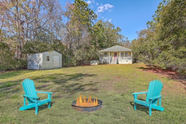 4401 Prices Bridge Lane, Walterboro, SC 29488