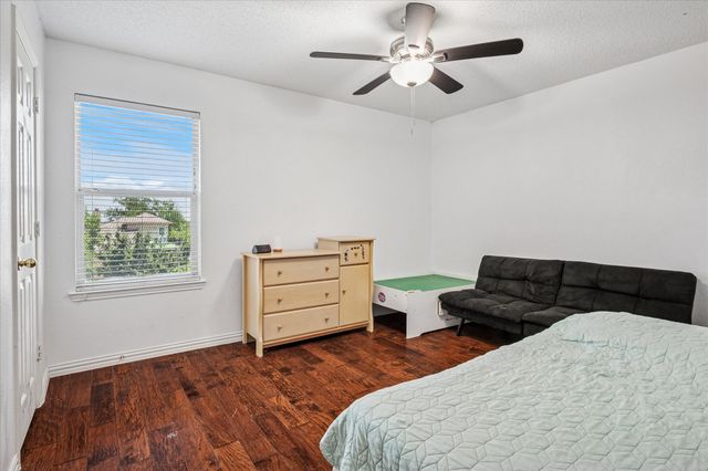 506 Hugh Walker Drive, Mesquite, TX 75149