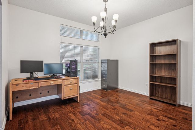 506 Hugh Walker Drive, Mesquite, TX 75149