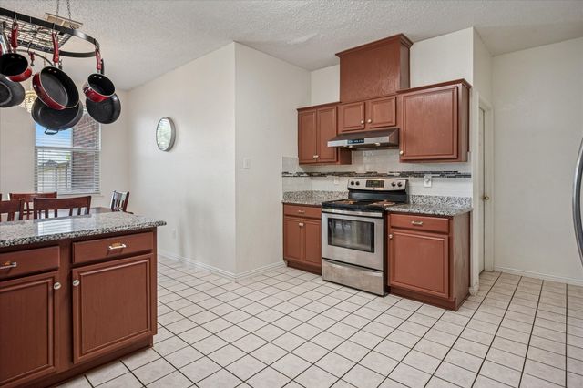506 Hugh Walker Drive, Mesquite, TX 75149