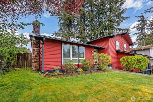 3753 SE Ardenwald Place, Port Orchard, WA 98366