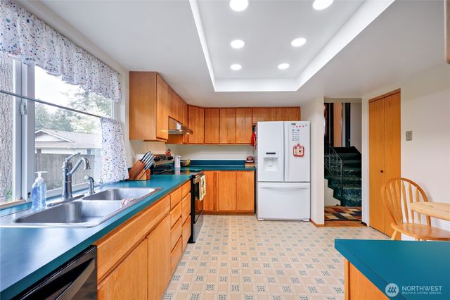 3753 SE Ardenwald Place, Port Orchard, WA 98366