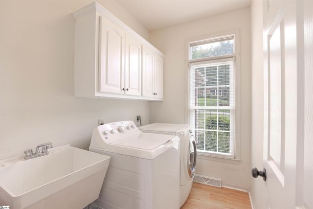 101 Halifax Road, Easley, SC 29642