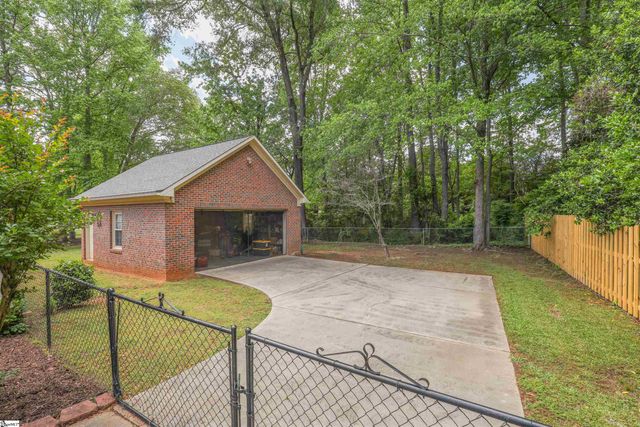 101 Halifax Road, Easley, SC 29642