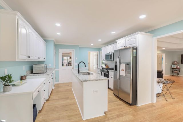 101 Halifax Road, Easley, SC 29642