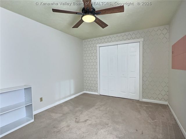 322 Grandview Drive, Hurricane, WV 25526