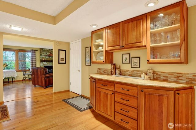 39310 NE 6th Avenue, Woodland, WA 98674