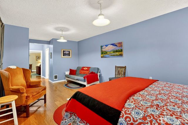 39310 NE 6th Avenue, Woodland, WA 98674