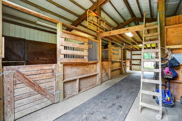 39310 NE 6th Avenue, Woodland, WA 98674