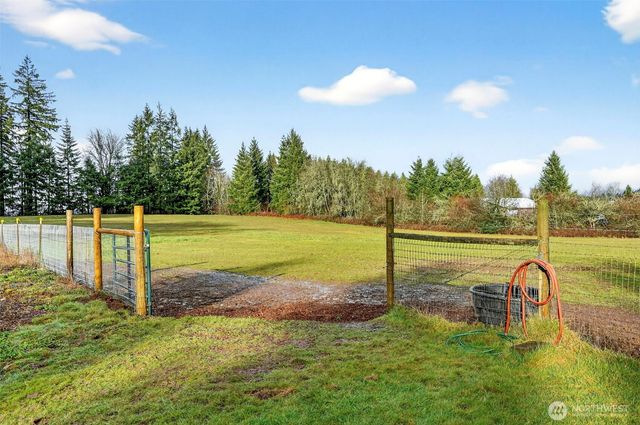 39310 NE 6th Avenue, Woodland, WA 98674