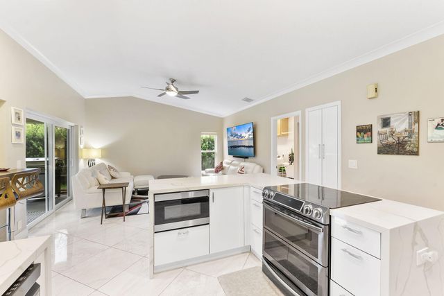 11294 ISLAND LAKES Lane, Boca Raton, FL 33498
