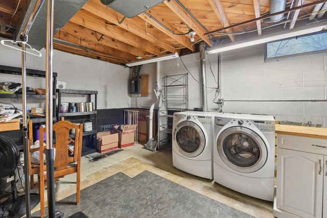 16555 Gerdine Path W, Rosemount, MN 55068