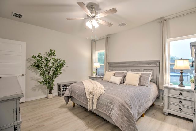 600 Kyle Drive, Tioga, TX 76271