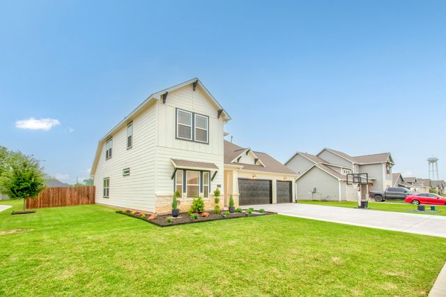 600 Kyle Drive, Tioga, TX 76271