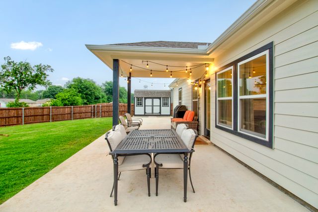 600 Kyle Drive, Tioga, TX 76271