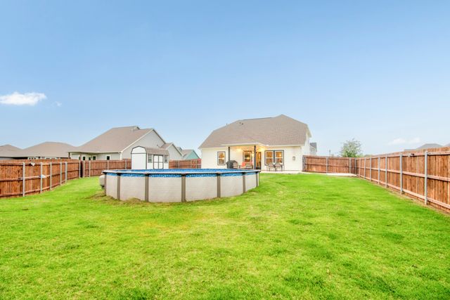 600 Kyle Drive, Tioga, TX 76271