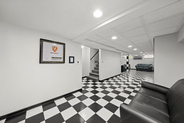 13952 S Oak Ridge Drive, Homer Glen, IL 60491