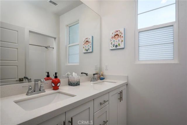 500 S Motif, Anaheim, CA 92805