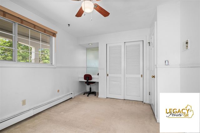 1646 Rose Parkway, Grand Rapids, MI 49506
